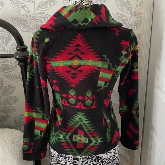 Girl’s Ralph Lauren Black Fleece Jacket with Red and Green Southwestern print - Picture 4 of 10
